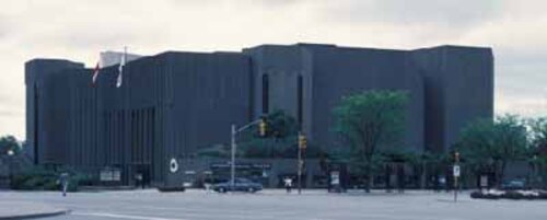 General view of the National Art Centre, 1989.; Agence Parcs Canada / Parks Canada Agency, W. Duford, 1989.