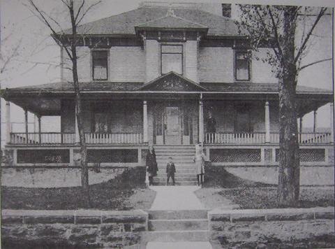 James Stables' home on King George Highway at the corner of George Street, taken circa 1916; Provincial Archives of NB
