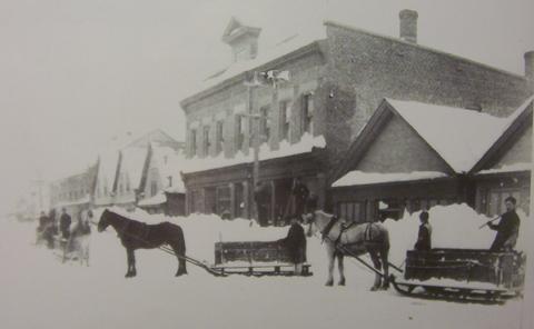 Hocken Block, removing snow after a storm, early 1900's; Lewis P. Dickson