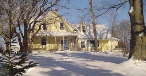Showing house in winter; Susan Green, 2008