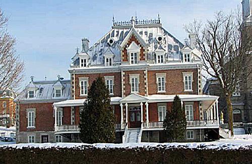 General view of the presbytery at the Saint-Joseph-de-Beauce Institutional Ensemble National Historic Site of Canada, 2004.; Parks Canada Agency / Agence Parcs Canada, J. Dufresne, 2004.