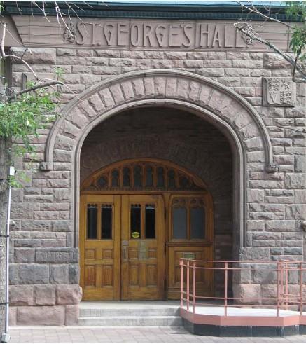 General view of the St. George's Hall (Arts and Letters Club), showing the entranceway, 2005.; Agence Parcs Canada / Parks Canada Agency, D. Hamelin, 2005.
