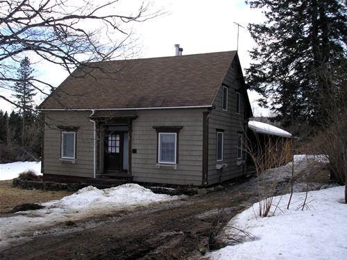 Side elevation, including rear ell, MacQuarrie House, Upper Middle River, NS, 2008.; Dept. of Tourism, Culture and Heritage, Province of NS, 2008
