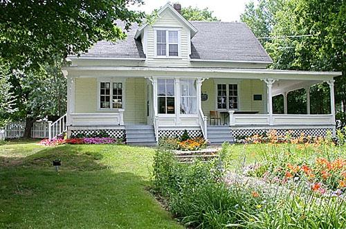 View of the entire front elevation of the house.; PNB 2003