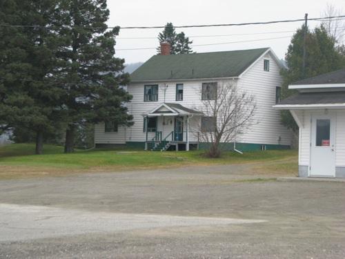Filles de la Sagesse Convent established in Saint-François-de-Madawaska in 1949; Madawaska Planning Commission