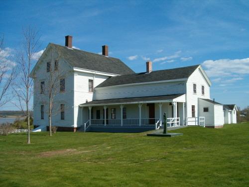 Perspective; Province of Nova Scotia, A. Doiron, 2004