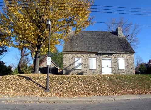 Site historique et archéologique Le Ber-Le Moyne; Ministère de la Culture, des Communications et de la Condition féminine, Jean-François Rodrigue, 2004