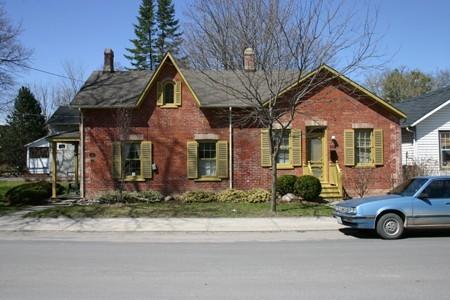 Harvey Street facade, James Miller house, City of Peterborough, 2004; City of Peterborough, 2004