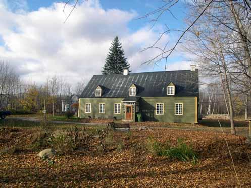 Manoir Allsopp - Site archéologique du Fort-Jacques-Cartier; Ministère de la Culture, des Communications et de la Condition féminine, Jean-François Rodrigue, 2004