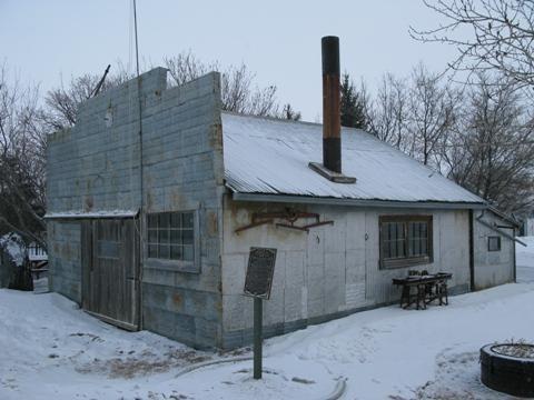 Mossbank and District Museum Inc., 2009; Robertson, 2009