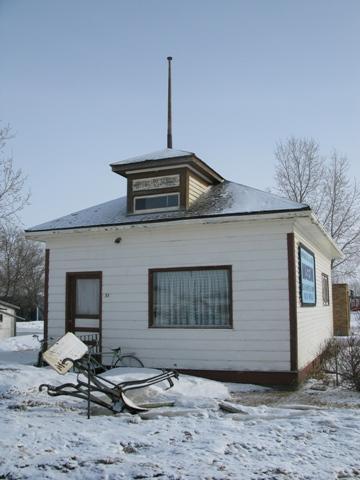 Mossbank and District Museum Inc., 2009; Robertson, 2009
