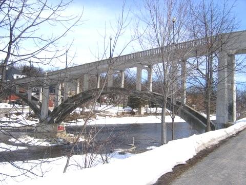 View of the bridge looking south from the walking trail beside Woolwich Street.; Mary Tivy, 2008.