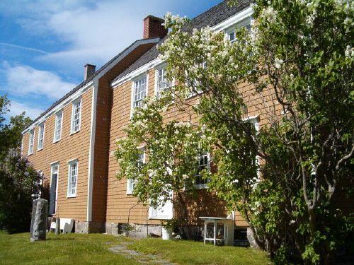 Ross-Thomson House, Shelburne, store and house Perspective, 2004.; Heritage Division, Department of Tourism, Culture and Heritage, 2004.