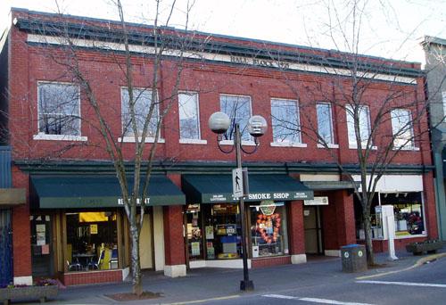 Exterior view of the Hall  Block, 2004; City of Nanaimo, Christine Meutzner, 2004