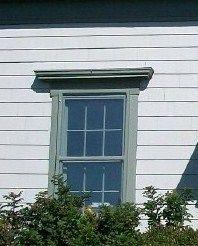 Parker / Hawboldt House, Belleisle, N.S., six-over-six window with flat hood detail, 2009.; Heritage Division, NS Dept. of Tourism, Culture and Heritage, 2009