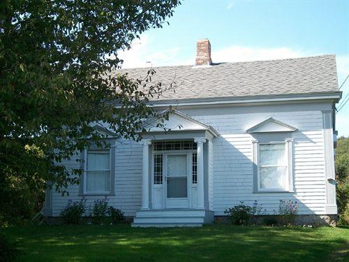 Captain James Anthony House, Port Wade, N.S., front elevation, 2009.; Heritage Division, NS Dept. of Tourism, Culture and Heritage, 2009
