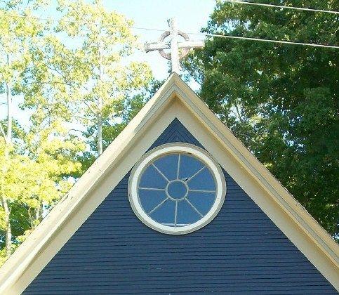 Old St. Alban's Church, Lequille, N.S., rosette window in front gable, 2009.; Heritage Division, NS Dept. of Tourism, Culture and Heritage, 2009
