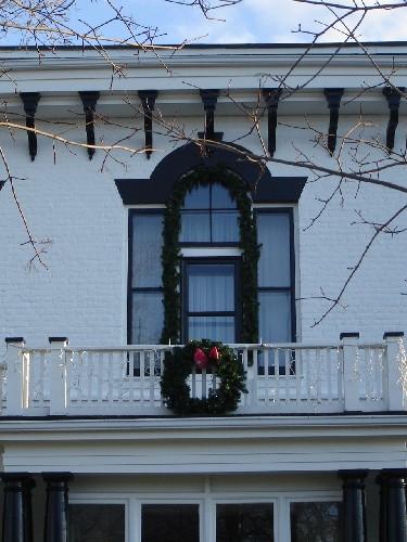 Featured is the central Palladian window.; Kayla Jonas, 2008.
