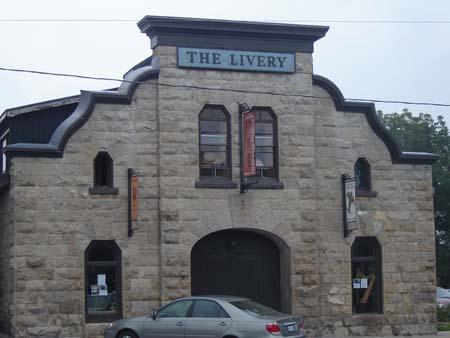 Featured is the 1878 boomtown façade addition.; Kayla Jonas, 2007.