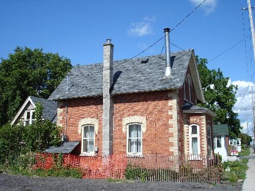 side elevation of The Beggs House; RHI 2006