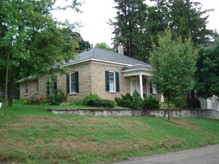 Of note is the limestone retaining wall.; Martina Braunstein, 2007.