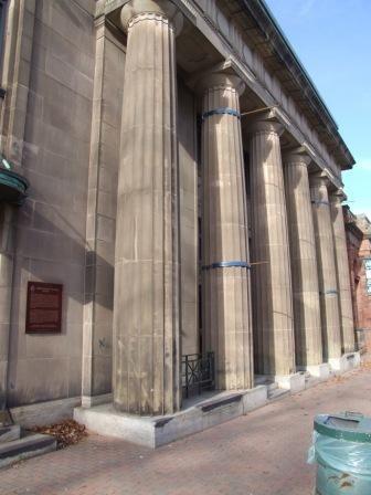 Front elevation, Amherst Dominion Public Building, Amherst, Nova Scotia, 2006.
; Heritage Division, NS Dept. of Tourism, Culture and Heritage, 2006.