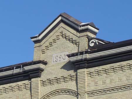 The Waterloo Hotel's central date stone located on the west façade, 2007.; Kayla Jonas, 2007.