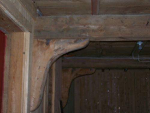 Ship's knee support, interior structural detail, Jost's Wharf Building, Guysborough, NS; Heritage Division, NS Department of Tourism, Culture and Heritage, 2009