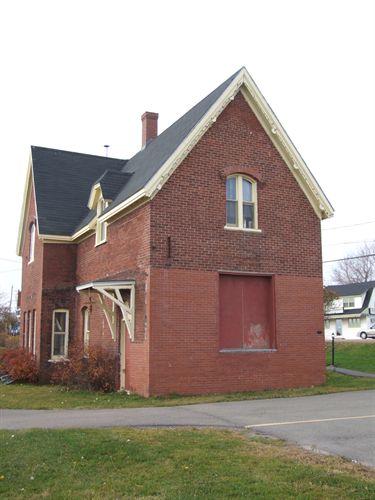 Elevation facing the original site of the railroad, Pugwash Train Station, Pugwash, Nova Scotia; Heritage Division, NS Dept. of Tourism, Culture and Heritage, 2009