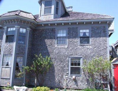 Rear elevation, Cooper's Inn, Shelburne, Nova Scotia, 2007.
; Heritage Division, NS Dept of Tourism, Culture and Heritage, 2007.