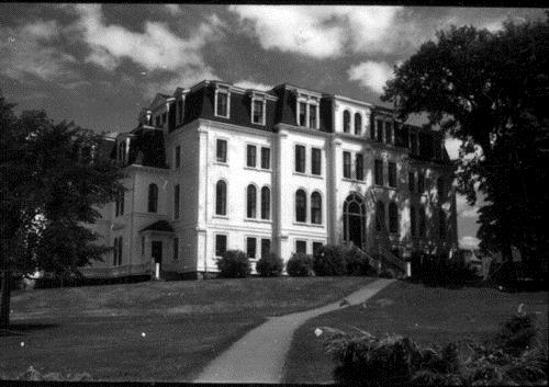 General view of Ladies' Seminary, showing its Second Empire style, 1970.; Parks Canada Agency/Agence Parcs Canada, 1970.