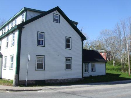 South elevation, Courtney House, Shelburne, Nova Scotia, 2007.
; Heritage Division, NS Dept. of Tourism, Culture and Heritage, 2007.