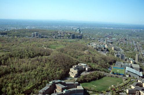 Arrondissement historique et naturel du Mont-Royal; Ministère de la Culture, des Communications et de la Condition féminine, Pierre Lahoud, 2004
