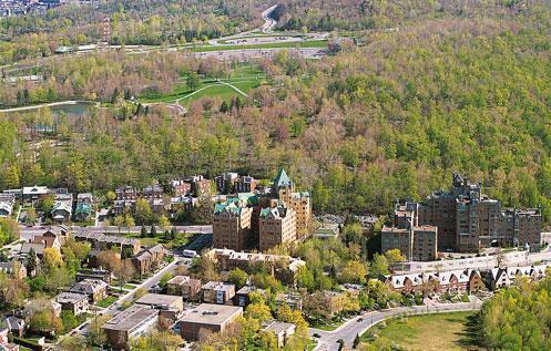 Arrondissement historique et naturel du Mont-Royal; Ministère de la Culture, des Communications et de la Condition féminine, Pierre Lahoud
