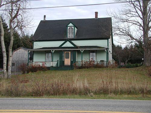 Front view, MacLeod-Haig-MacDonald House, Strathlorne, Nova Scotia; Heritage Division, NS Dept. of Tourism, Culture and Heritage, 2002
