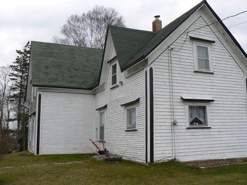Façade and South Elevation, Nehemiah D. Crocker House, Plymouth, NS, 2009.