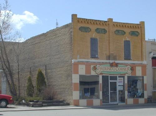 View of Rabeau Building from Southeast, 2004; Government of Saskatchewan, Frank Korvemaker, 2004