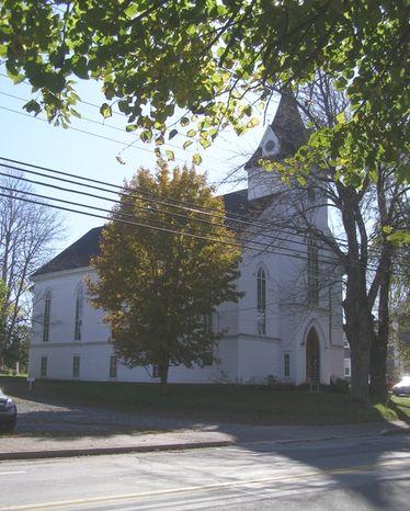 A perspective view of Zion United Church, Liverpool, Queens County, NS.; NS Dept. of Tourism, Culture & Heritage, 2009