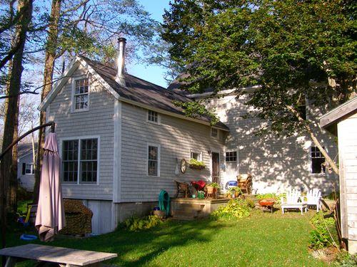 A southwest perspective view of the back ell on the Zoeth Freeman House, Milton, Queens County, Nova Scotia.