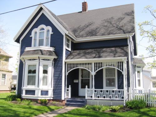 Showing west elevation; City of Summerside, 2009