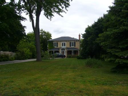 Of note is the Wales House's set back from the street.; Kirsten Pries, 2008.