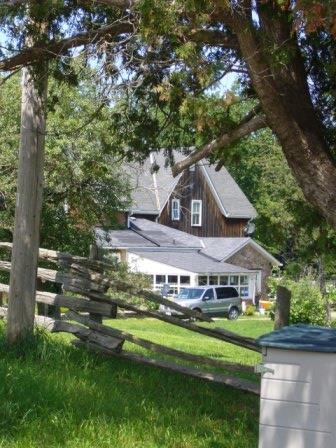 Of note is an extension to the rear addition of the original house.; Kirsten Pries, 2008.