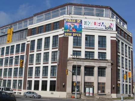 Main entrance on the corner of King and Francis Streets.; Lindsay Benjamin, 2007.