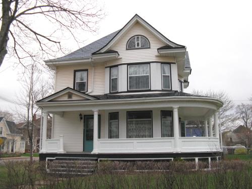Showing west elevation; City of Summerside, 2009