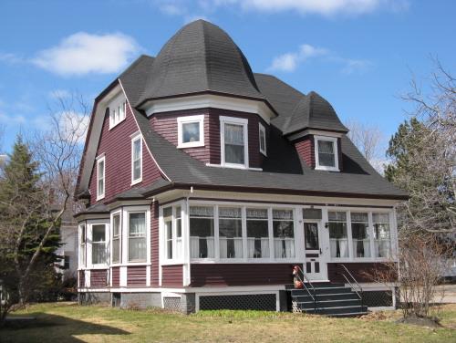 Showing southeast elevation; City of Summerside, 2009
