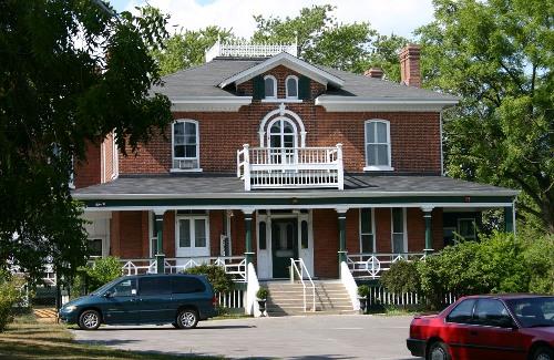 Front facade; Susan Schappert, 2007