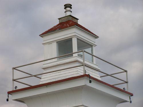 The galleried lantern room in the Port Medway Lighthouse, Port Medway, NS.; NS Dept. of Tourism, Culture and Heritage, 2009