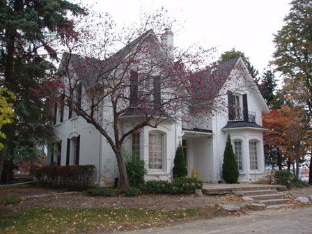 Of note are the two bay windows.; Paul Dubniak, 2009.