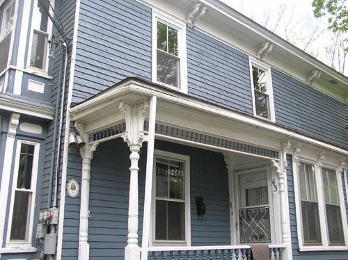 Archibald Beck House, porch detail, 2004; Heritage Division, N.S. Dept. of Tourism, Culture and Heritage, 2004