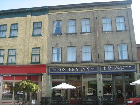 Of note are the pilaster accents similar to those of adjacent building, 105-109 Downie Street.; Paul Dubniak, 2008.